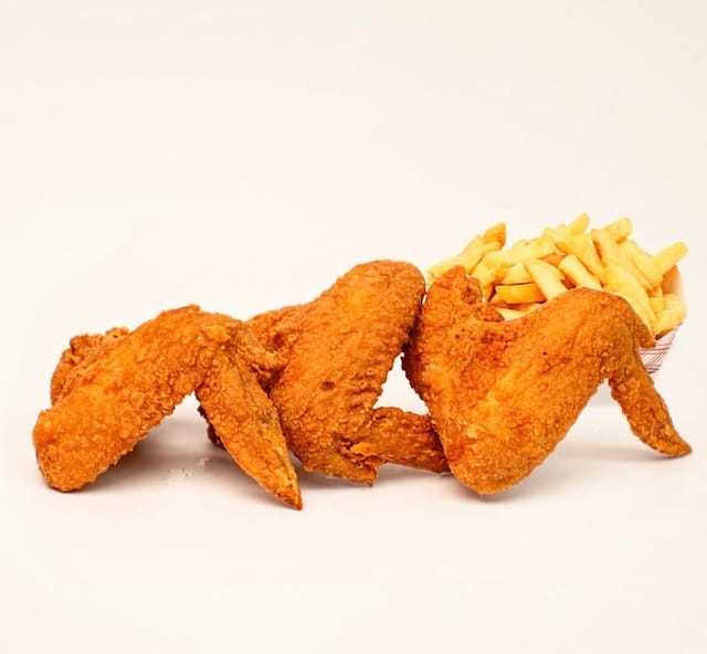 3 Wing Dinner.
