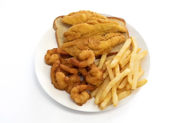 Combo #15 - Snapper & 10 Shrimp or 3 Wings.